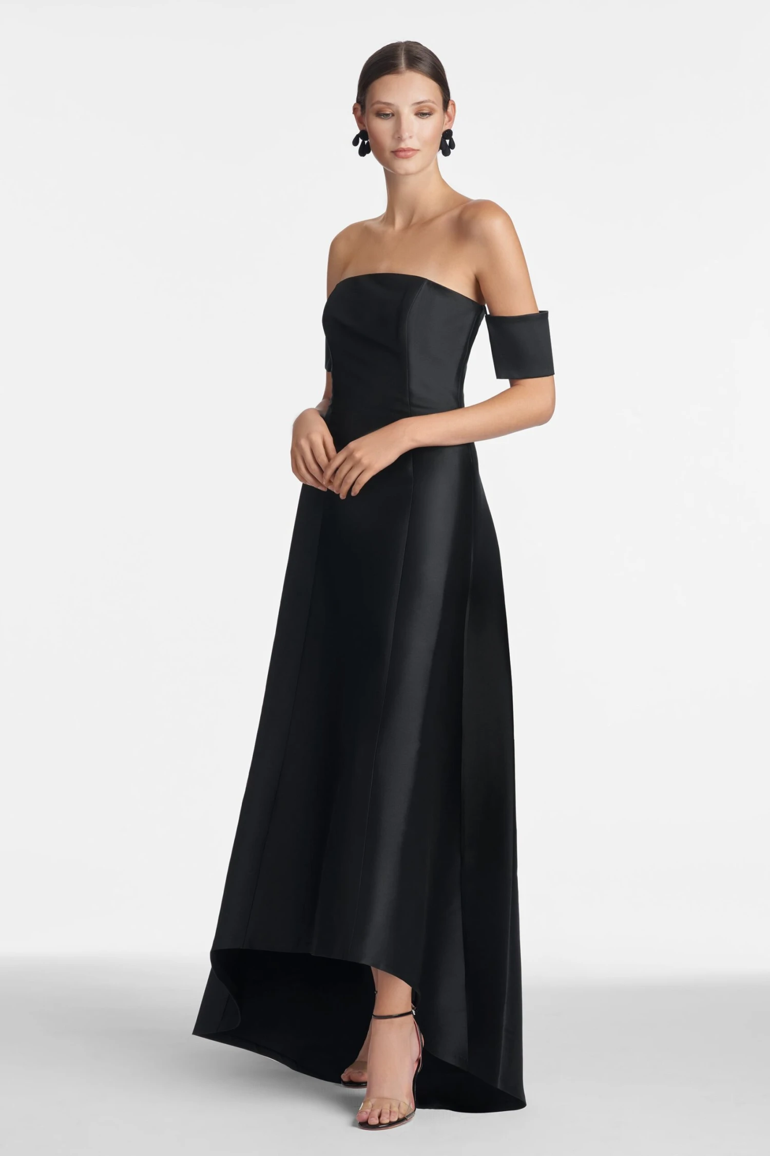 Agyness Gown - Black 2 Agyness Gown - Black