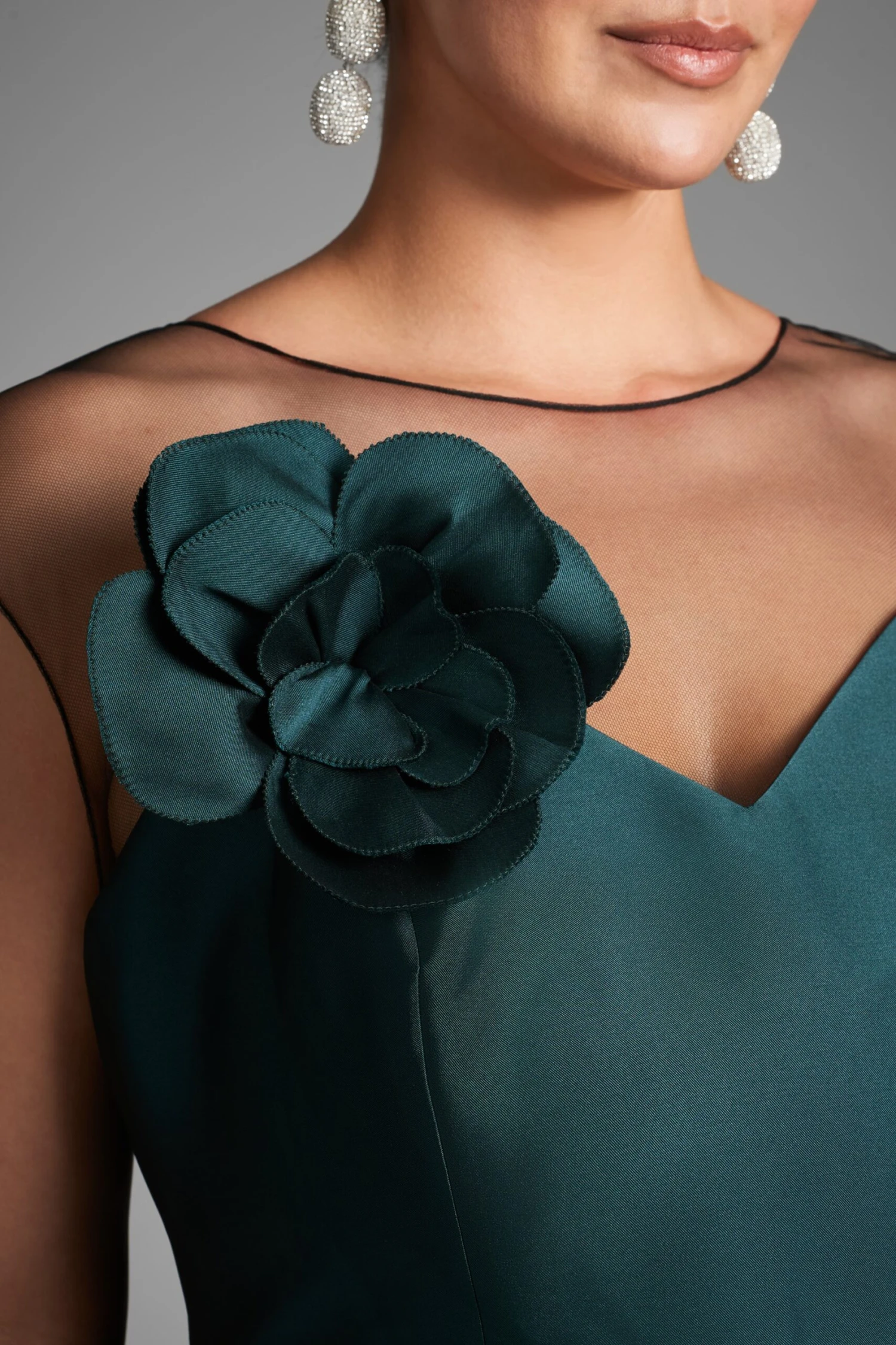 Blakely Gown - Forest Green 8 Blakely Gown - Forest Green - Image 6