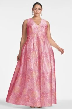 Brooke Gown - Light Sunset Hydrangea -Sachin & Babi Clothing BROOKEGOWN LIGHTSUNSET FRONT2 b21fd541 c985 423e ab9d 881ce3518236