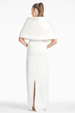 The Hug Shawl - Ivory 7 The Hug Shawl - Ivory -Sachin & Babi Clothing SHAWL IVORY BACK